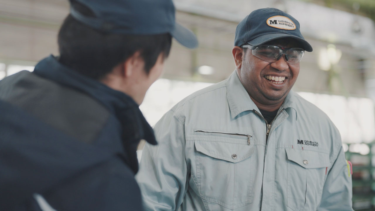 インタビュー動画の切り抜き